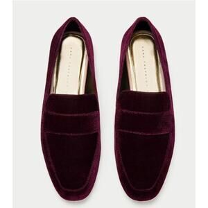 Zara Trafaluc Women's Velvet Bordeaux Burgundy Slip On Loafers Shoes- Size 8.5